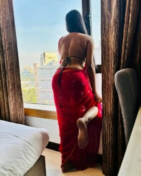 Just Call Girls In Sector 15 Noida 7827325592 Escorts Service