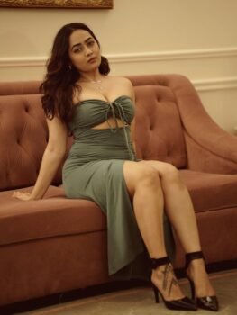 Real (Gfe) Call Girls in Sector 80 Noida & VIP Service – 9220592151
