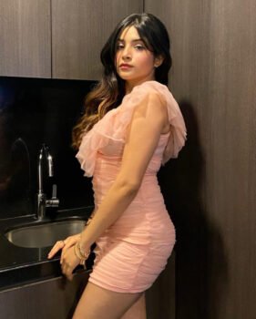Real (Gfe) Call Girls in Sector 153 Noida & VIP Service – 9220592151