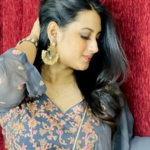 +918588814909 Call girls in Dwarka Book Now At Delhi